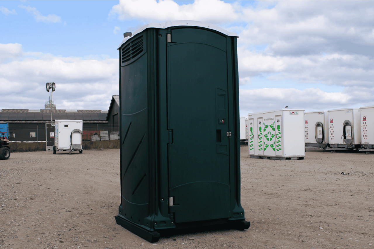 Løse toiletkabiner m. tank