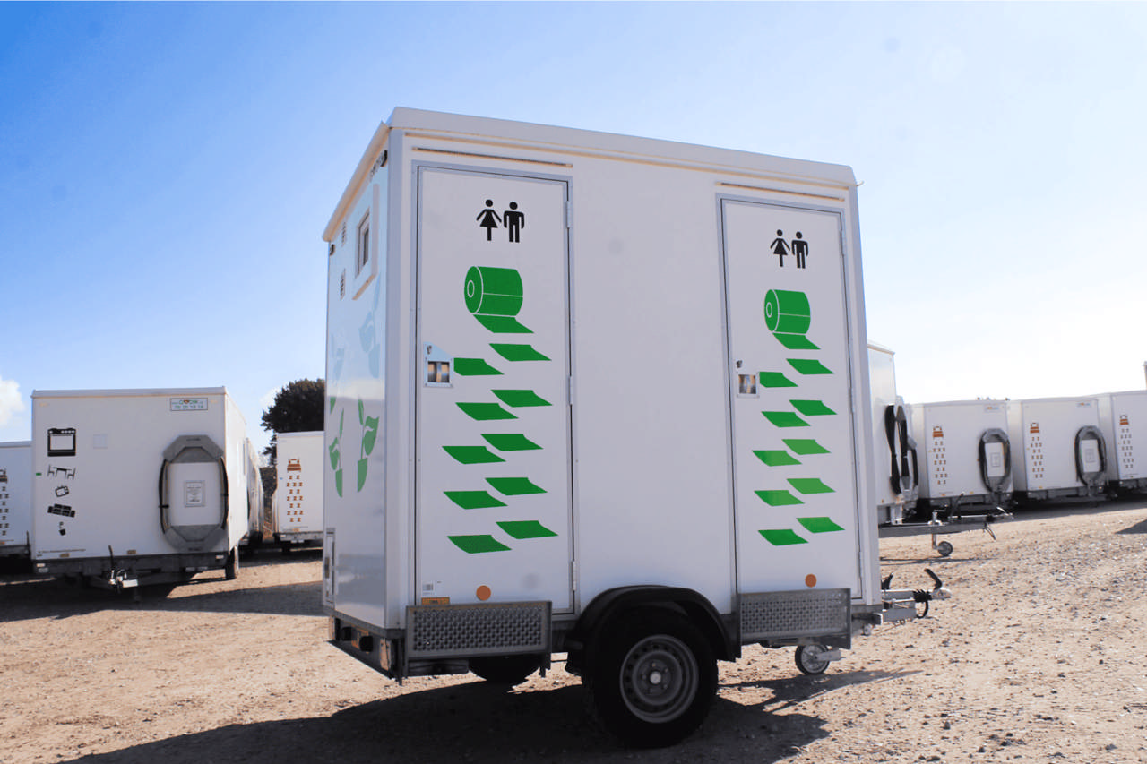 Vacuum toiletvogn med 2 toiletter