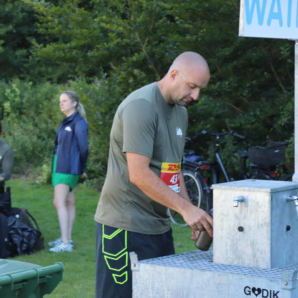 Vandpost med 4 berøringsfrie haner - Håndvaske og vandposter