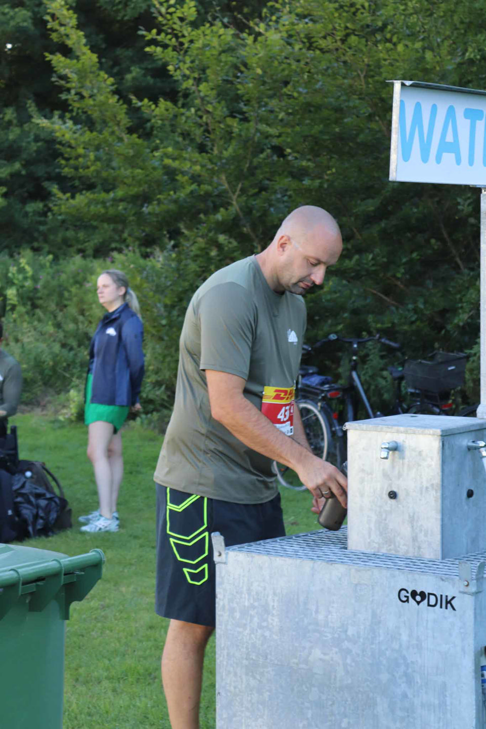 Vandpost med 4 berøringsfrie haner - Håndvaske og vandposter
