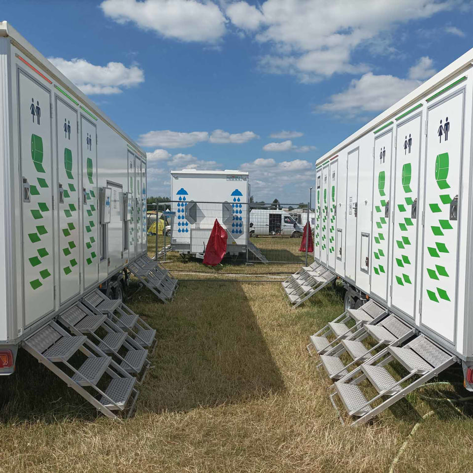 Vacuum toiletvogn med 12 toiletter - Vacuumtoiletter