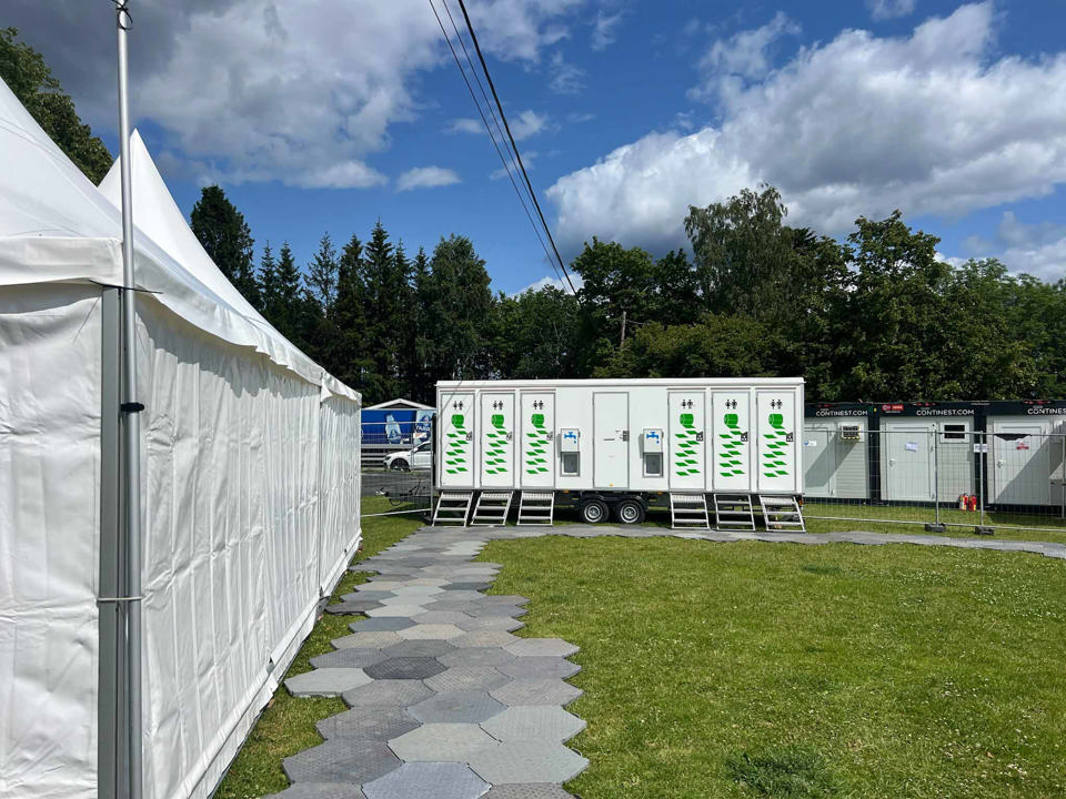 Vacuum toiletvogn med 12 toiletter - Vacuumtoiletter