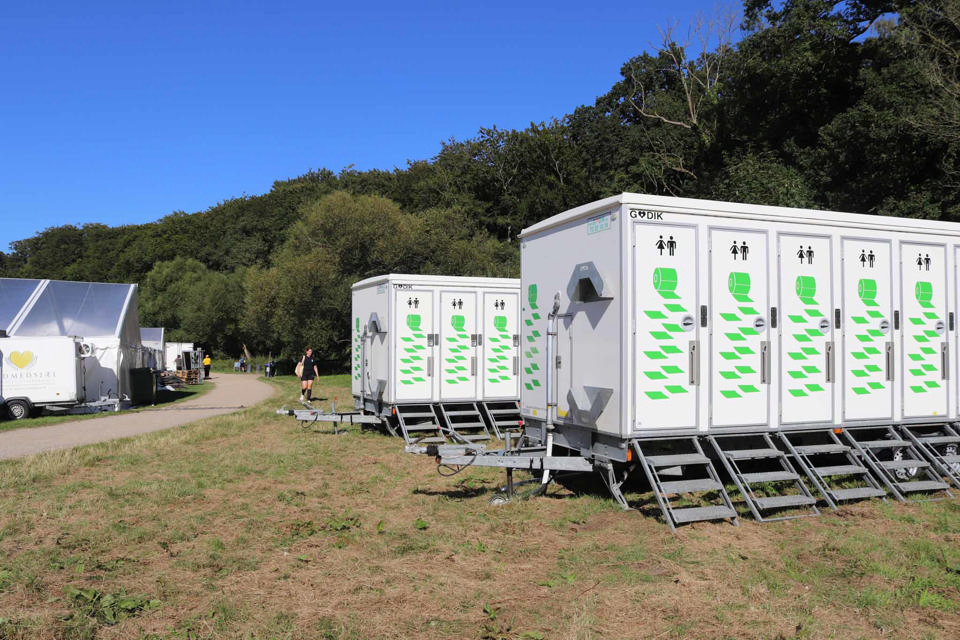 Vacuum toiletvogn med 16 toiletter - Vacuumtoiletter