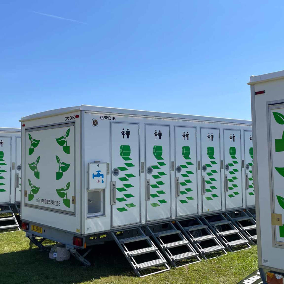 Vacuum toiletvogn med 16 toiletter - Vacuumtoiletter