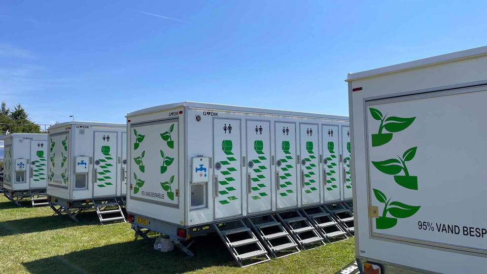 Vacuum toiletvogn med 16 toiletter - Vacuumtoiletter