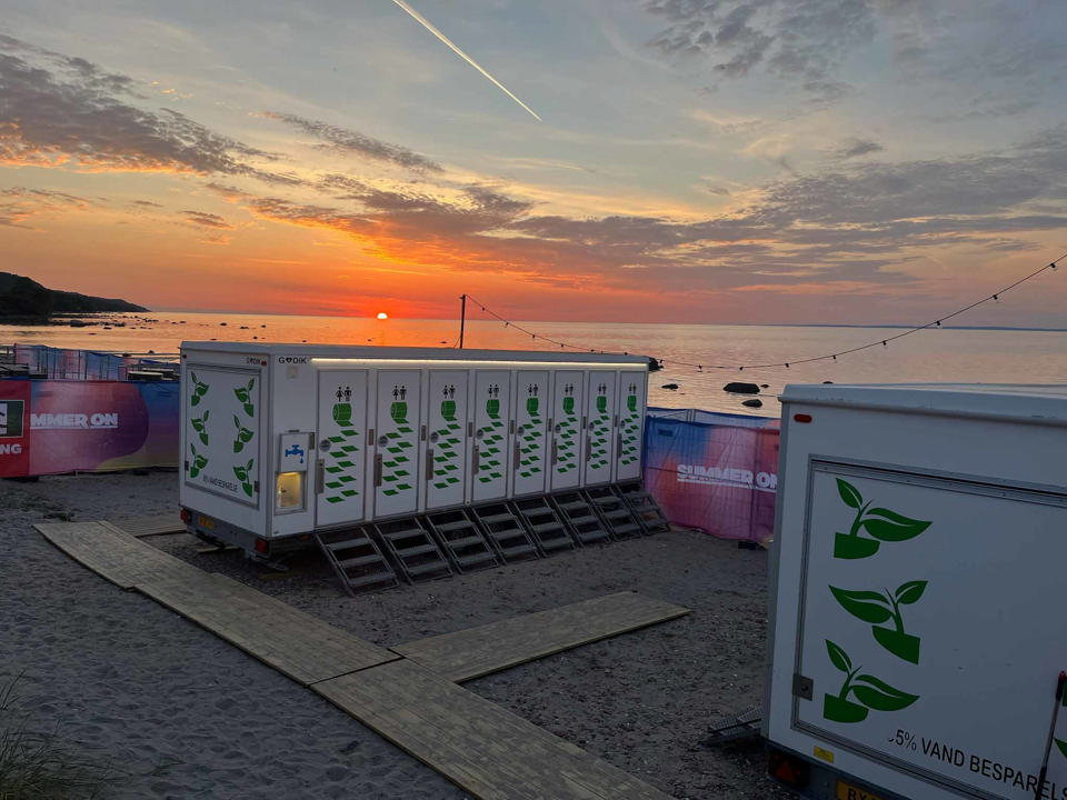 Vacuum toiletvogn med 16 toiletter - Vacuumtoiletter