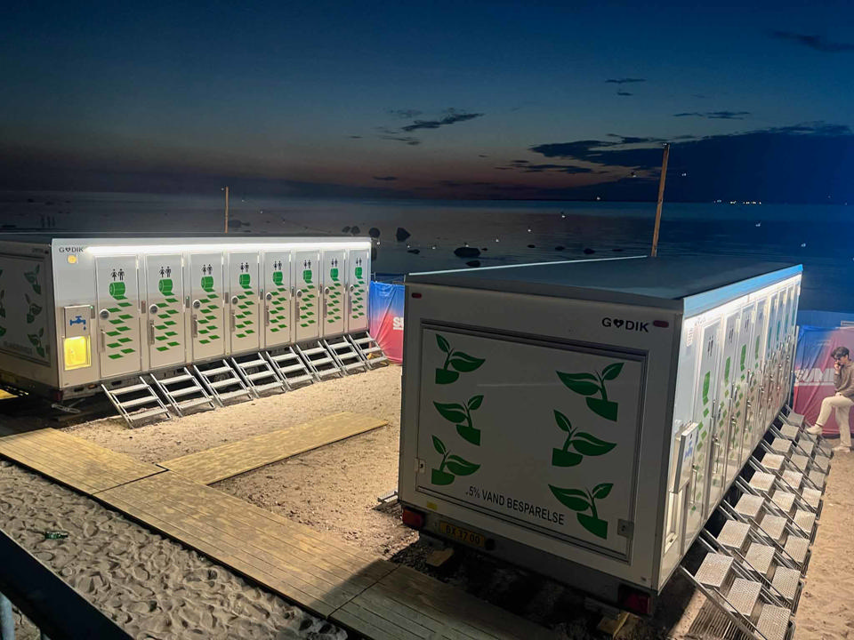 Vacuum toiletvogn med 16 toiletter - Vacuumtoiletter