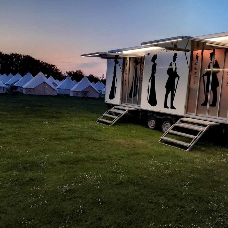 VIP vacuum toiletvogn med 6 toiletter (M/K) - Vacuumtoiletter