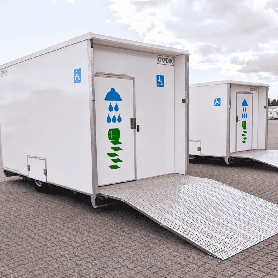 Handicap toiletvogn m. lift og bad - Pusle- og Handicaptoiletter