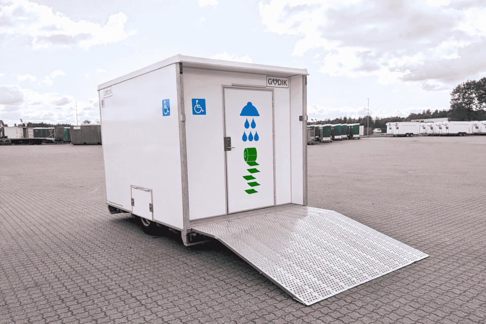 Handicap toiletvogn m. lift og bad - Pusle- og Handicaptoiletter