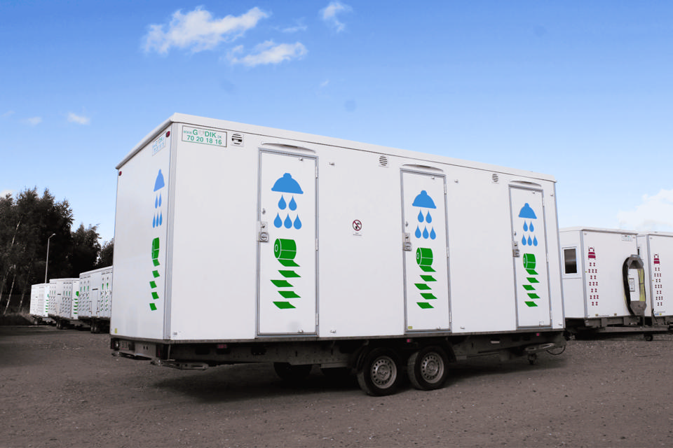 Badevogn med 3 badeværelser - Badvogne- og moduler