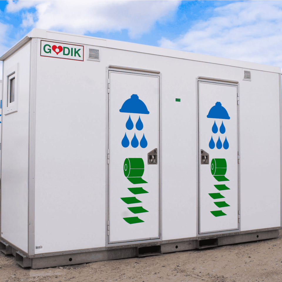 Bademodul med 2 badeværelser - Badvogne- og moduler