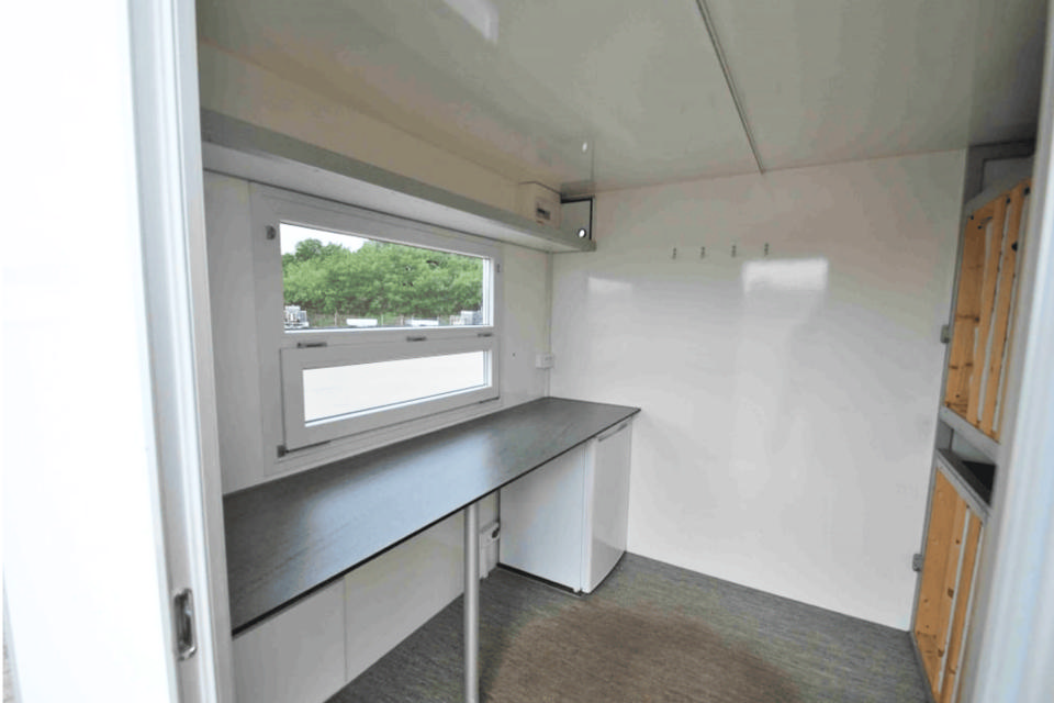 Kontor/sovemodul - Billet- og informationsvogne