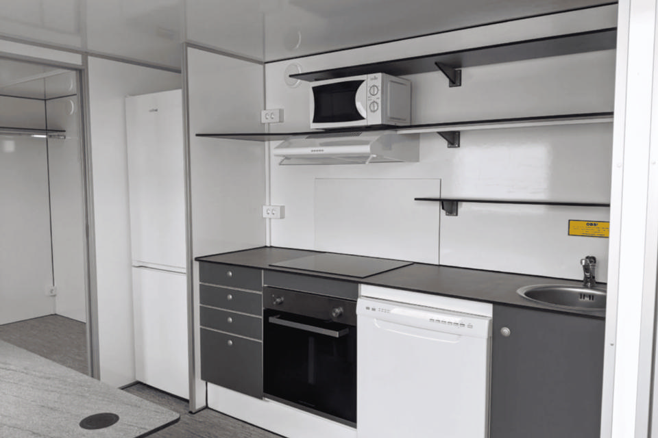 Beboelsesvogn til 4 personer, 9 meter - Beboelsesvogne- og moduler