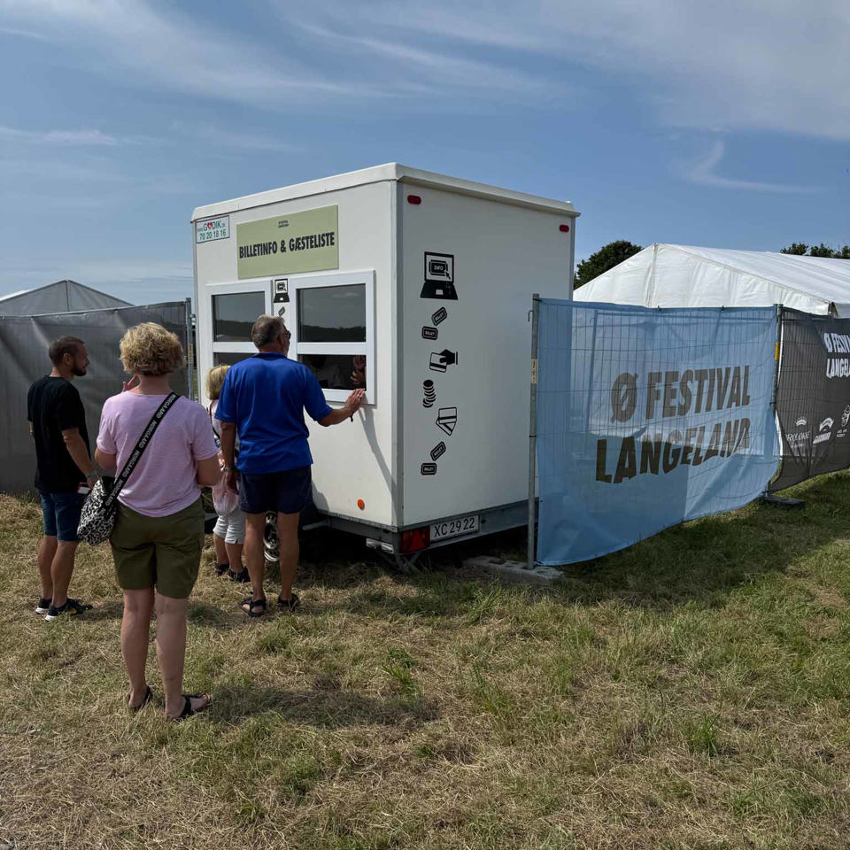 Lille billetvogn - Billet- og informationsvogne