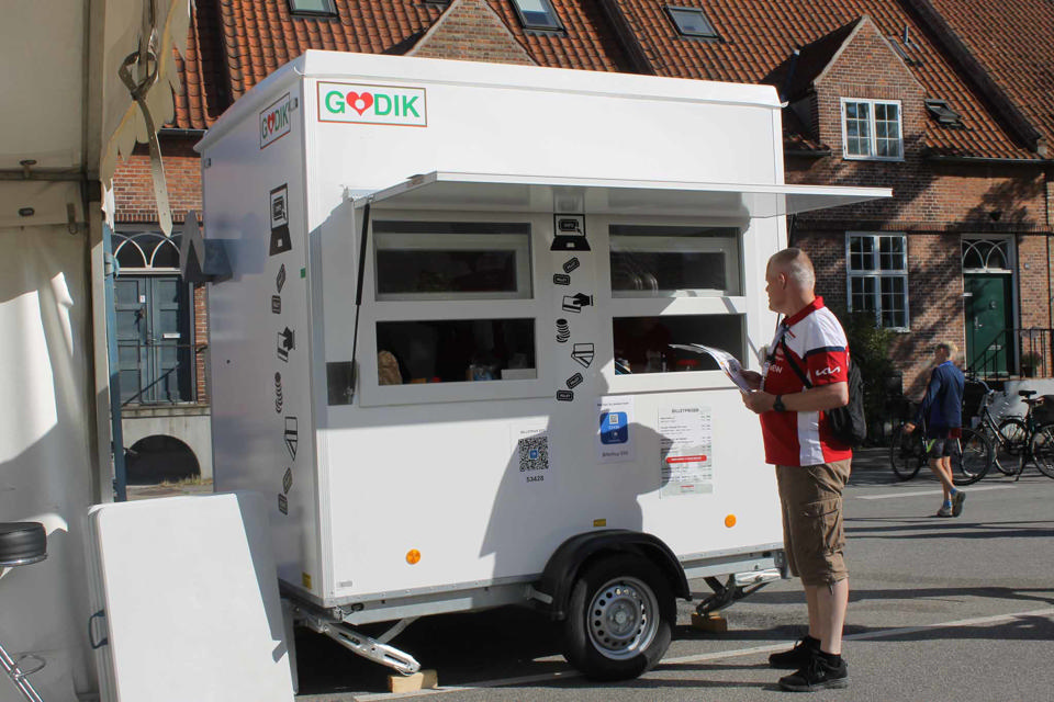 Lille billetvogn - Billet- og informationsvogne