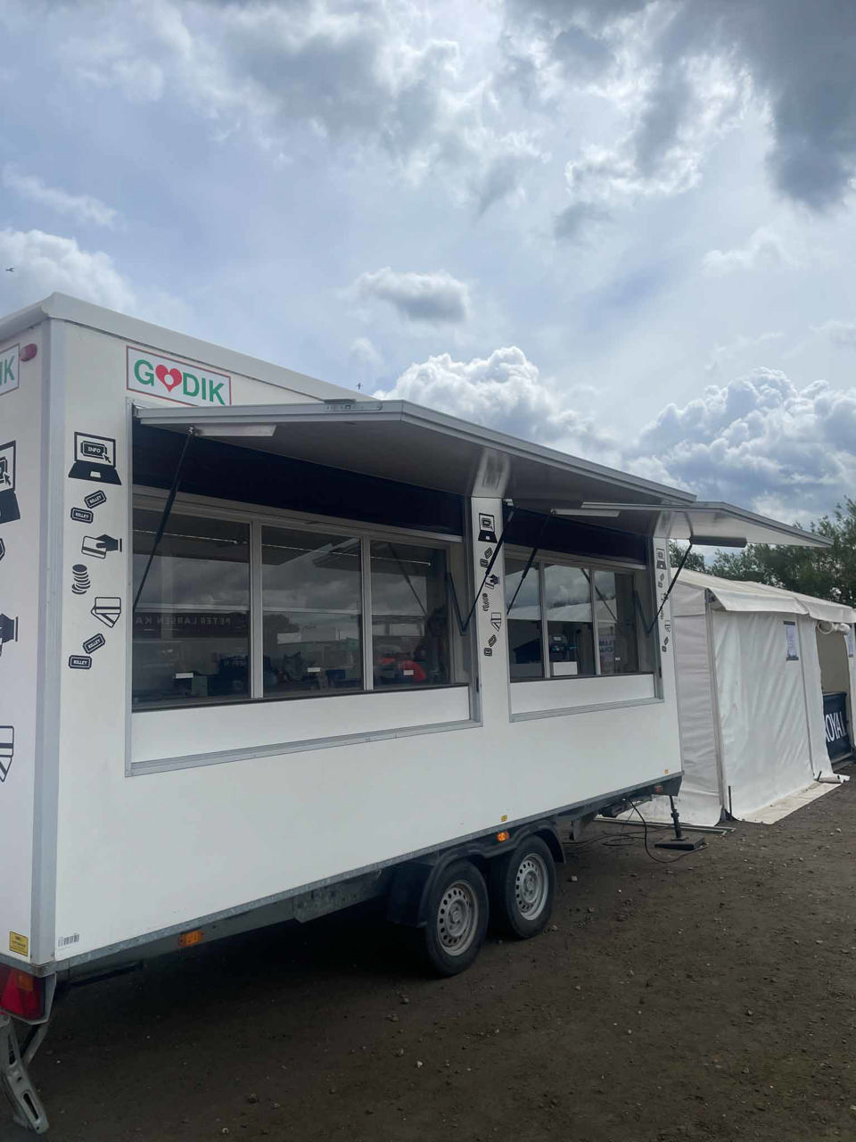 Stor billetvogn - Billet- og informationsvogne