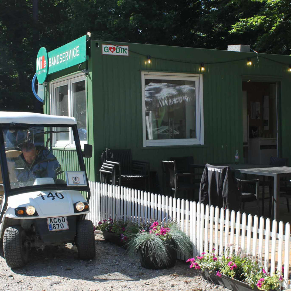 El-minibus til 6 personer med combi lad - Maskiner & Kørsel