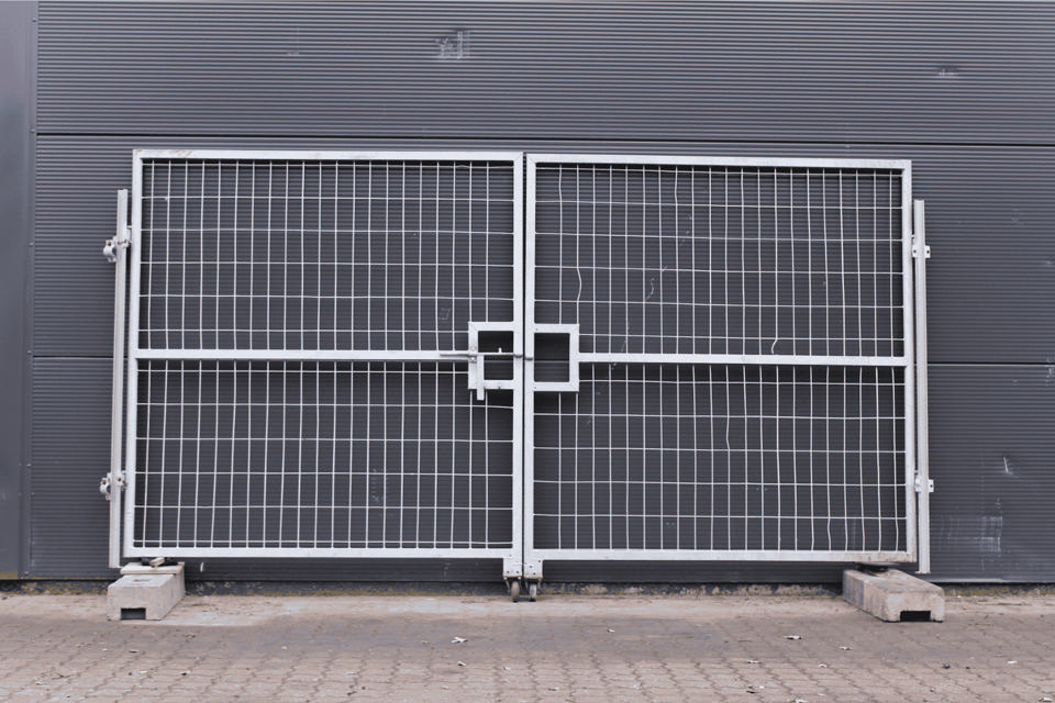 Dobbeltport - Hegn & afspærring