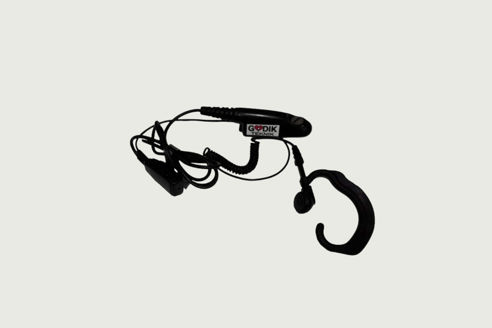 Ørehænger med mike, tasteknap med kraveclips - Radioudstyr