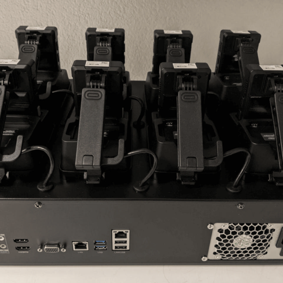 Bodycam docking station - Overvågningsudstyr